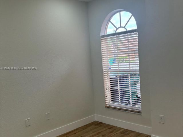 Home for rent at 10906 SW 181st Ter - photo 5386380