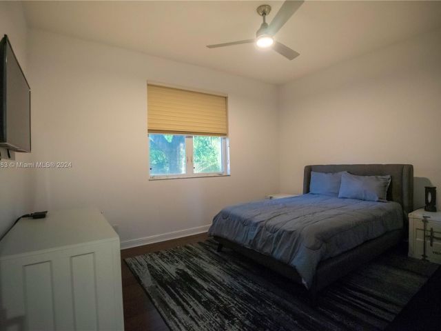 Home for rent at 3324 Oak Hill St - photo 5387941