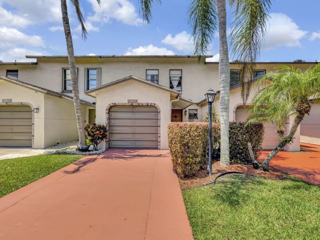 Home for sale at 23359 SW 55th Way E - photo 5387244