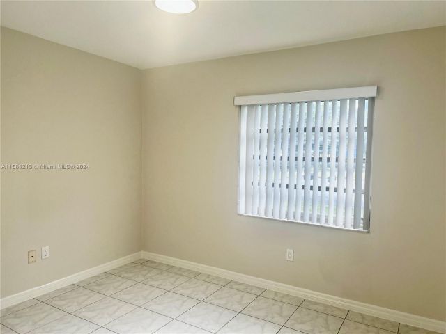 Home for rent at 11721 SW 125 CT 11721 - photo 5386940