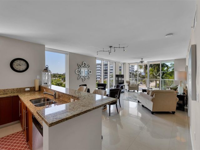 Apartment for sale  Unit #307S - photo 5400663