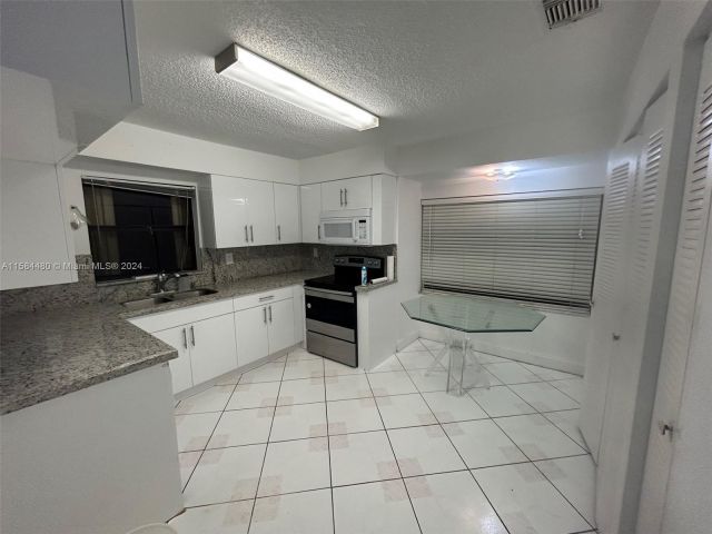 Home for rent at 8921 SW 5th St - photo 5388859