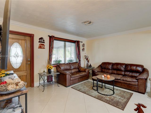 Home for sale at 613 S 61st Ave - photo 5444383