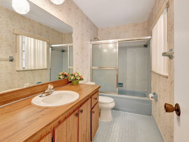 Home for sale at 23120 SW 61st Avenue - photo 5426205