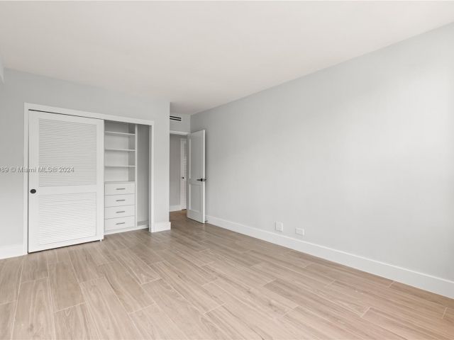 Apartment for rent  Unit #648S - photo 5390670