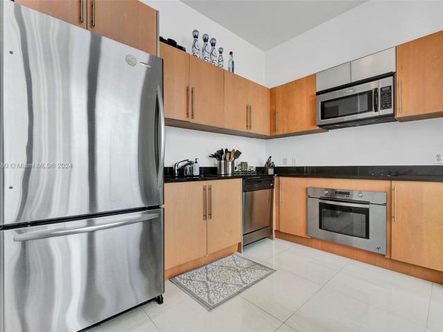 Apartment for sale  Unit #PH-3803 - photo 5392840