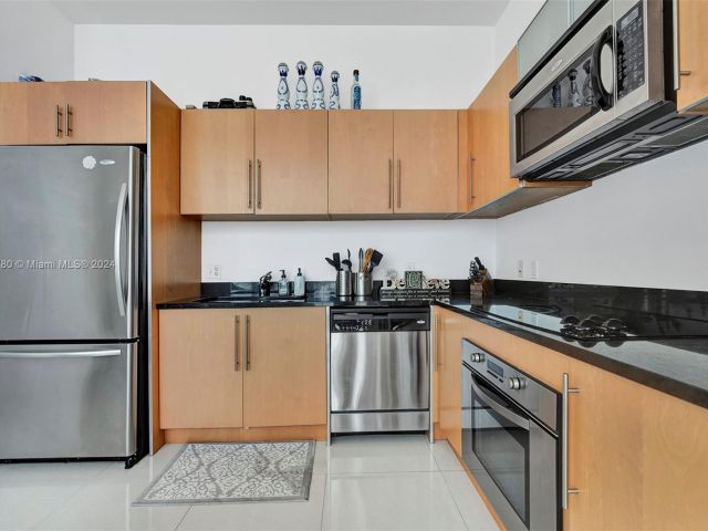 Apartment for sale  Unit #PH-3803 - photo 5392842