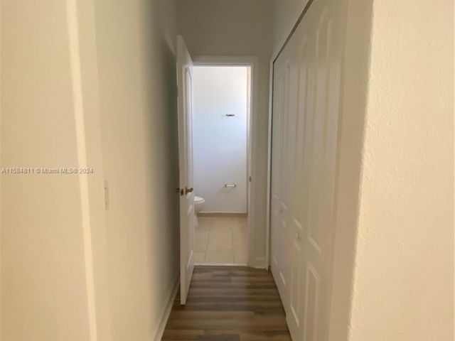 Home for rent at 5429 NW 113th Ct 0 - photo 5391327