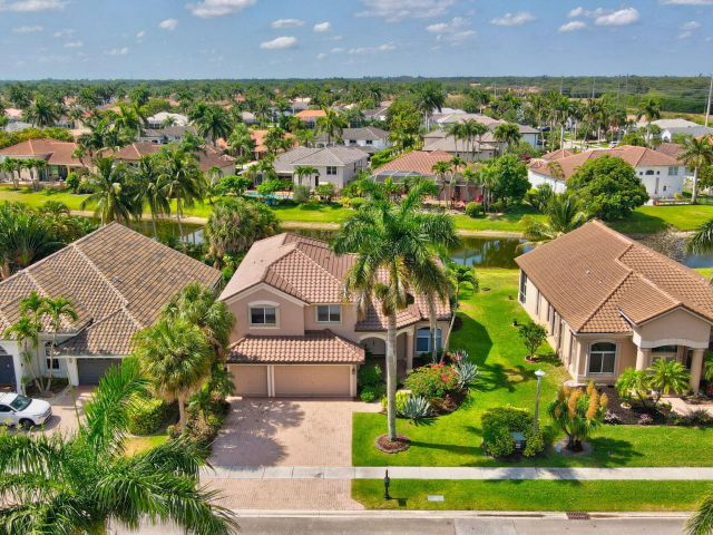 Home for sale at 19586 Dinner Key Drive - photo 5389134