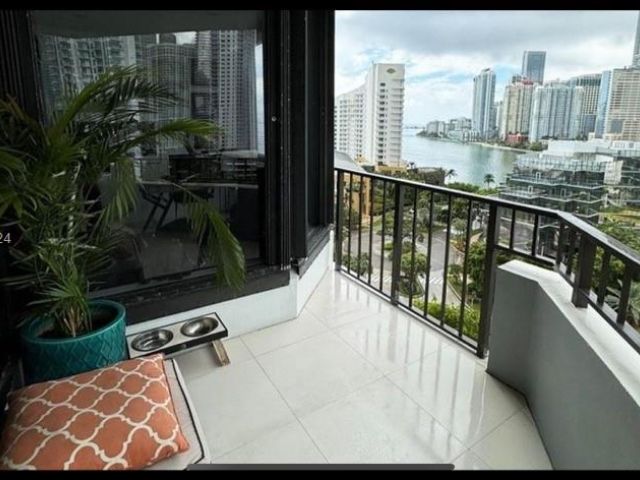 Apartment for rent  Unit #A1521 - photo 5394185