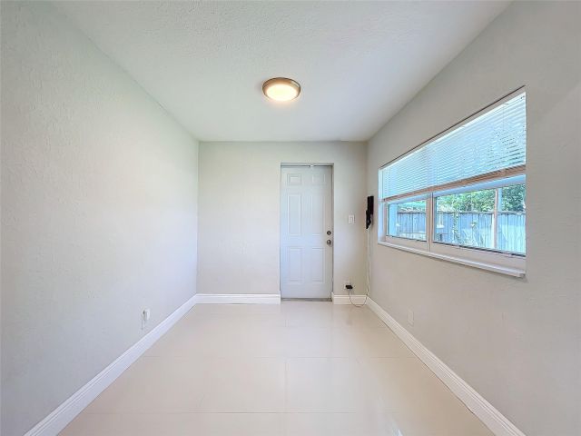 Home for sale at 5224 NE 1st Ave - photo 5407523