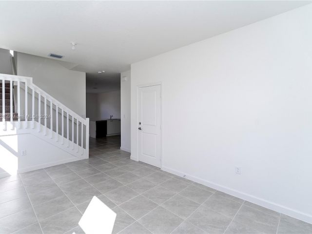 Home for rent at 12700 NW 22nd Pl - photo 5393565