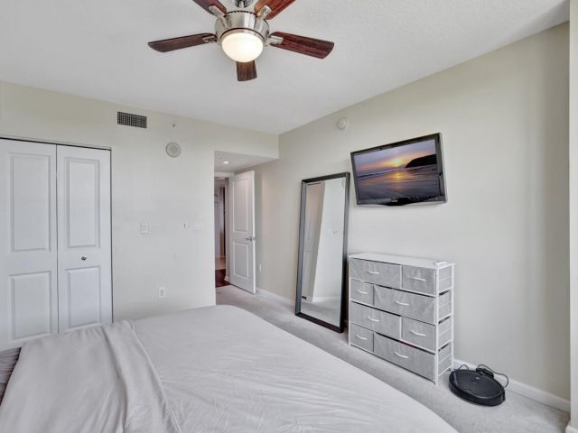 Apartment for sale  Unit #1711n - photo 5398879