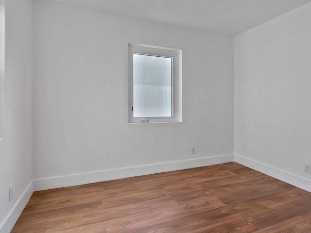 Home for rent at 1304 NW 1st Ave - photo 5402481