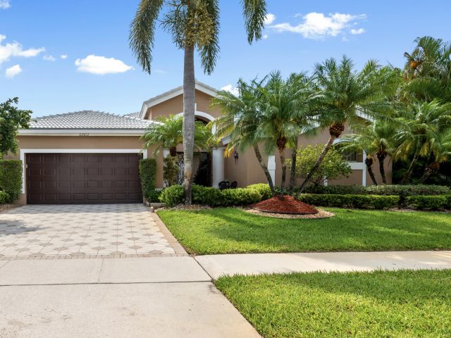 Home for sale at 22872 La Corniche Way - photo 5427307