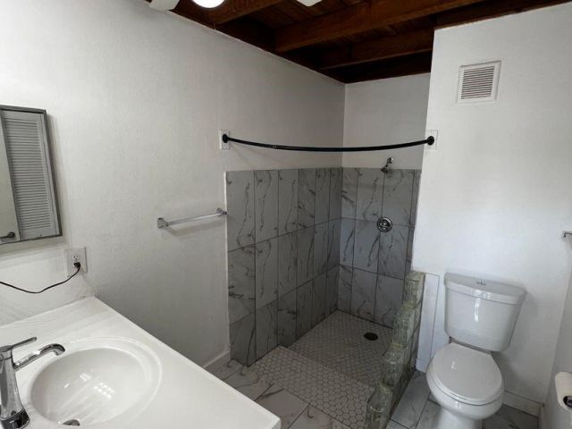 Home for rent at 6110 NW 34th Way 0 - photo 5406381