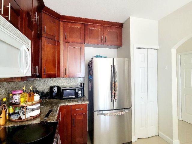 Home for rent at 4221 SW 157th Ave - photo 5406527