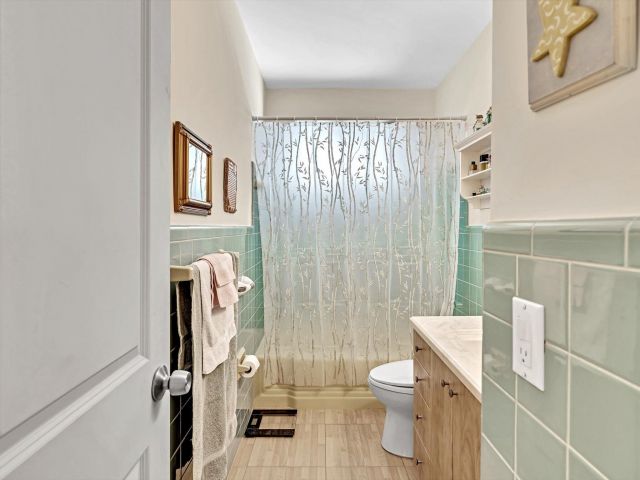 Home for sale at 19321 NE 18th Place - photo 6771680