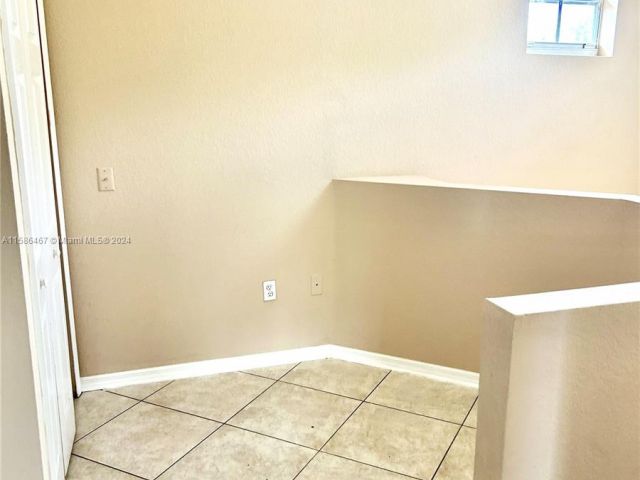 Home for rent at 12562 SW 124th Ter - photo 5411705