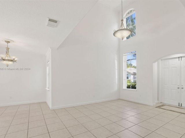 Home for sale at 10970 NW 48th Ter - photo 5456455