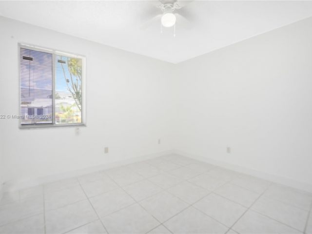 Home for sale at 12320 SW 195th Ter - photo 5411427