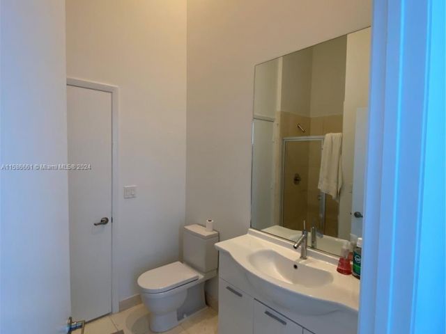 Apartment for sale  Unit #2209 - photo 5409761