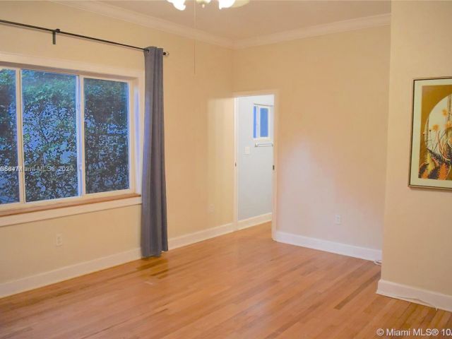 Home for rent at 1502 Tunis St - photo 5408841