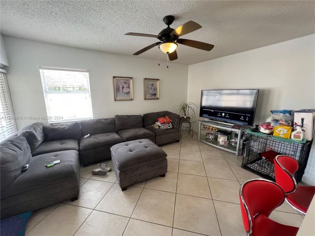 Home for sale at 14300 SW 52nd St - photo 5409065