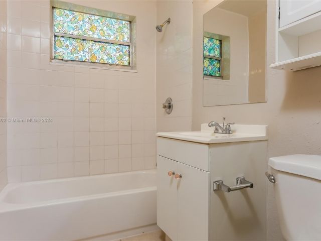 Home for rent at 1530 N 68th Ave - photo 5409369