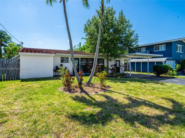 Home for sale at 2525 Tortugas Ln - photo 5409330