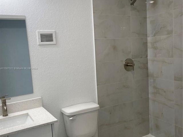 Home for rent at 25888 SW 144th Ave 25888 - photo 5487937