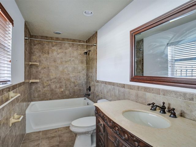 Home for sale at 2108 NE 63rd St - photo 5454172