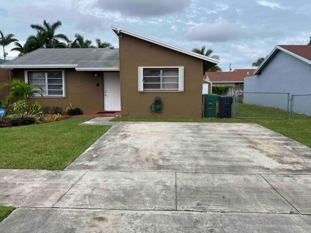 Home for rent at 16239 SW 305th St - photo 5412471
