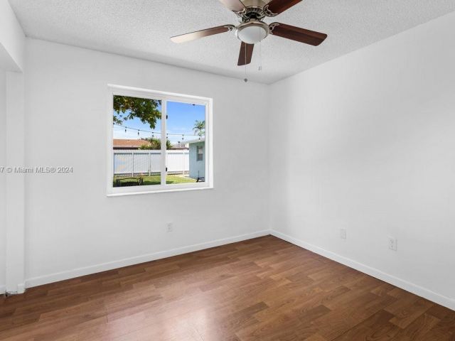 Home for sale at 25330 SW 124th Ave - photo 5443998