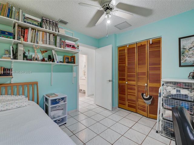 Home for sale at 4214 SW 137 pl - photo 5412685