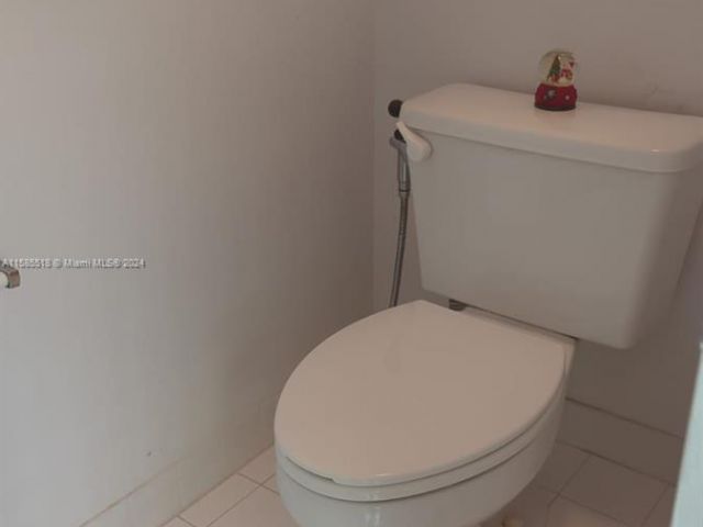 Home for rent at 18435 NW 11th Ct 0 - photo 5453712