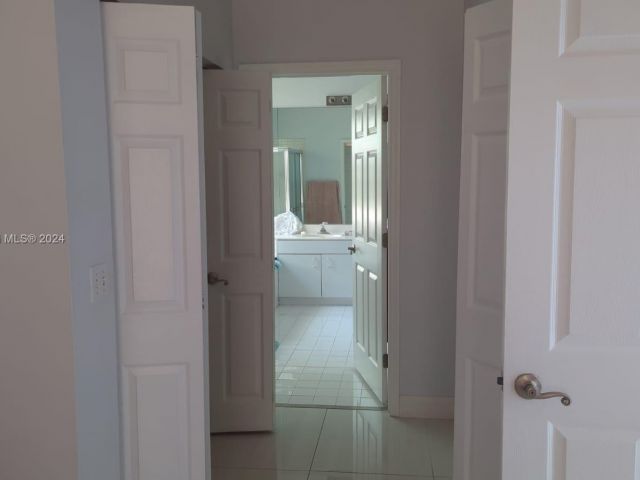 Home for rent at 18435 NW 11th Ct 0 - photo 5453716