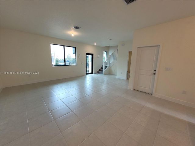 Home for rent at 4558 NW 83rd Ave - photo 5413831