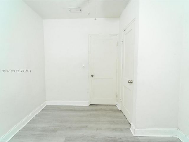 Home for rent at 4070 NW 5th St 4070 - photo 5413630