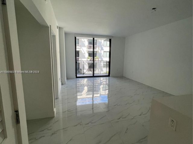 Apartment for sale  Unit #608 - photo 5989606