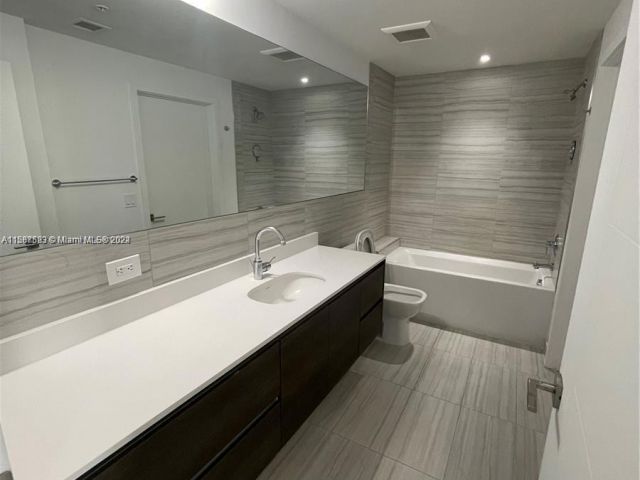 Apartment for sale  Unit #608 - photo 5989607