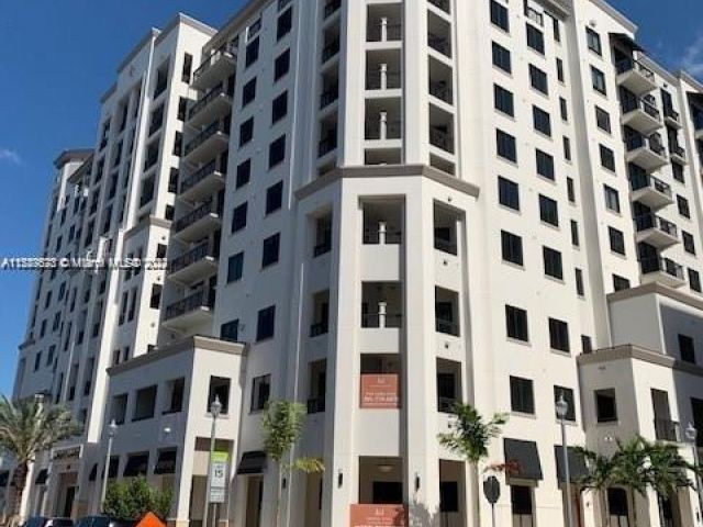 Apartment for sale  Unit #608 - photo 5989621