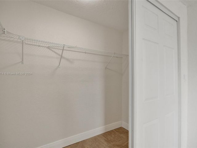 Home for sale at 601 NW 37th St - photo 5463583