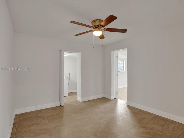 Home for sale at 601 NW 37th St - photo 5463588