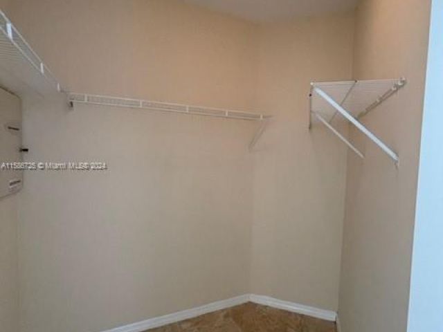 Apartment for rent  Unit #3910 - photo 5416436