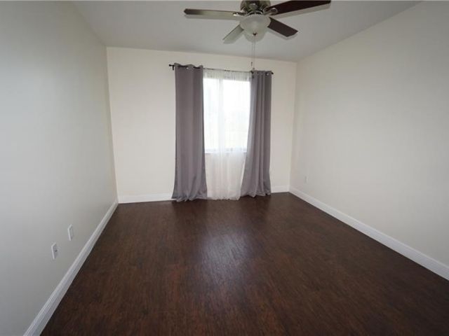 Home for rent at 1642 SW 33rd Ct 1642 - photo 5415958