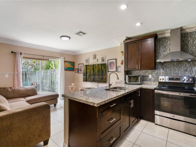 Home for sale at 13472 SW 282nd Ter - photo 5434278