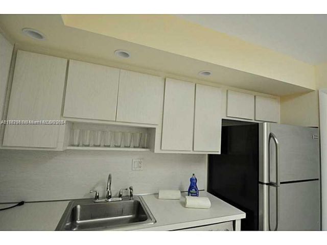 Apartment for sale  Unit #607 - photo 5417330