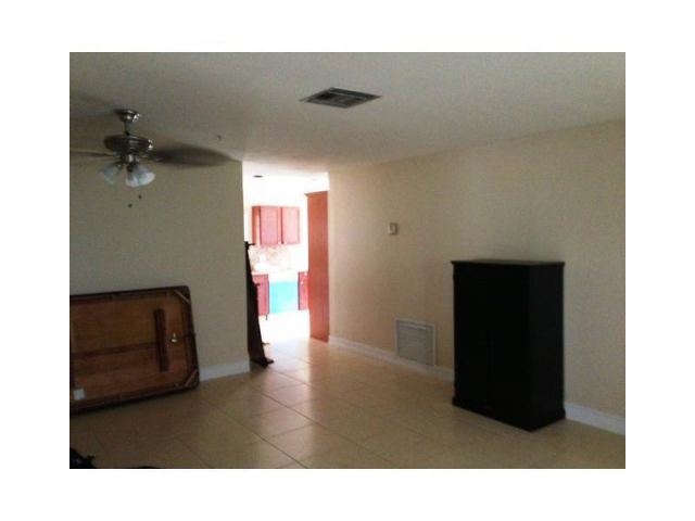 Home for rent at 22744 SW 55th Ave - photo 5426974