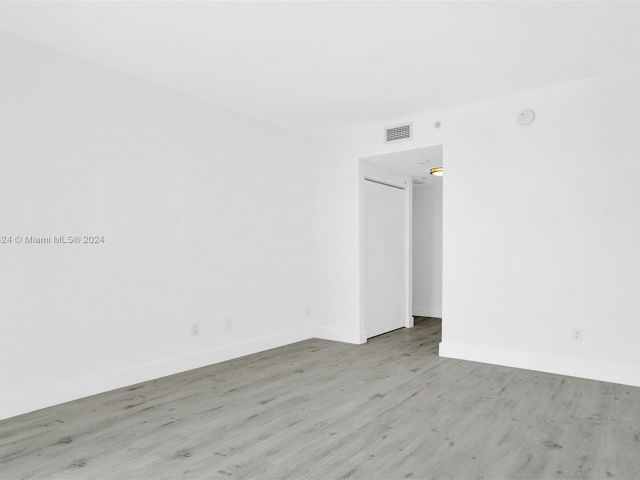 Apartment for rent  Unit #2223 - photo 5419436